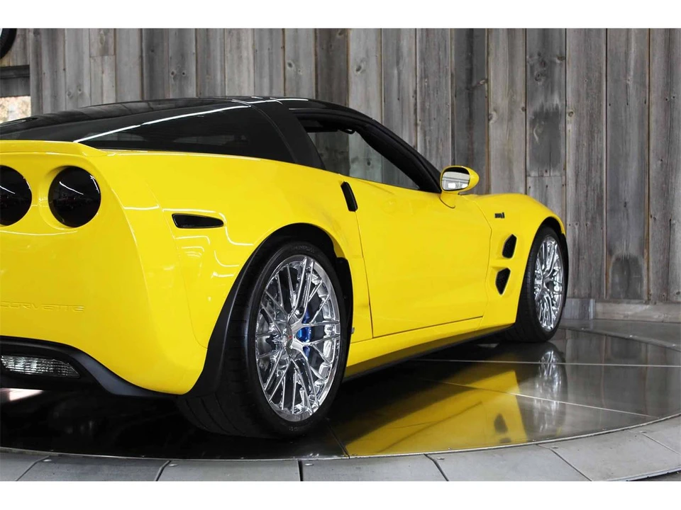 2009 Chevrolet Corvette C6 ZR1 - Image 10 of 31
