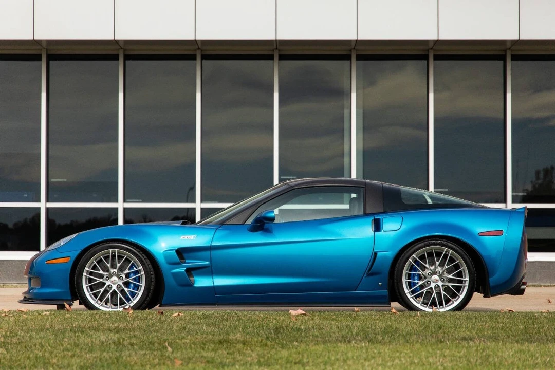2009 Chevrolet Corvette C6 ZR1 - Image 3 of 21