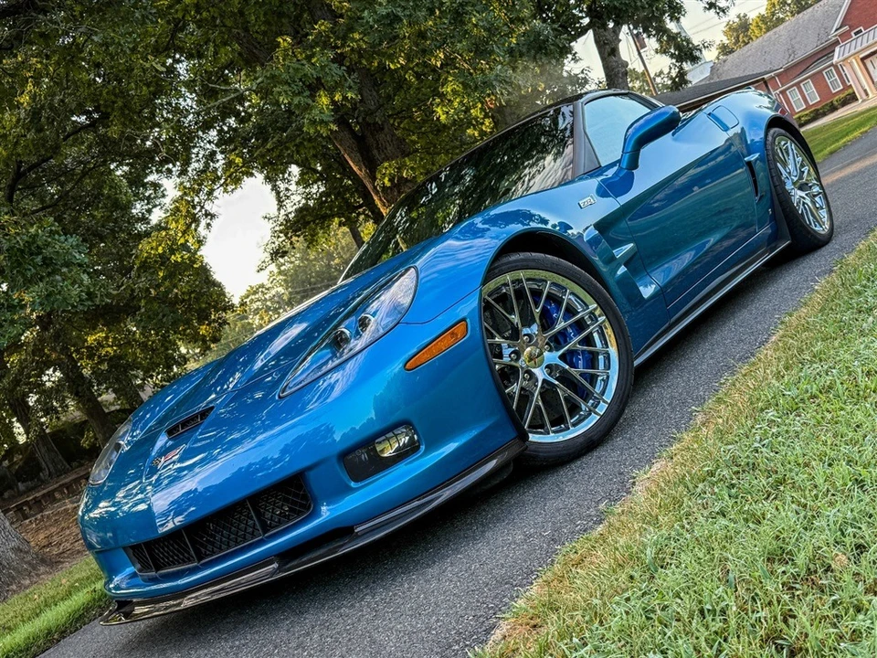 2009 Chevrolet Corvette C6 ZR1 - Image 2 of 31