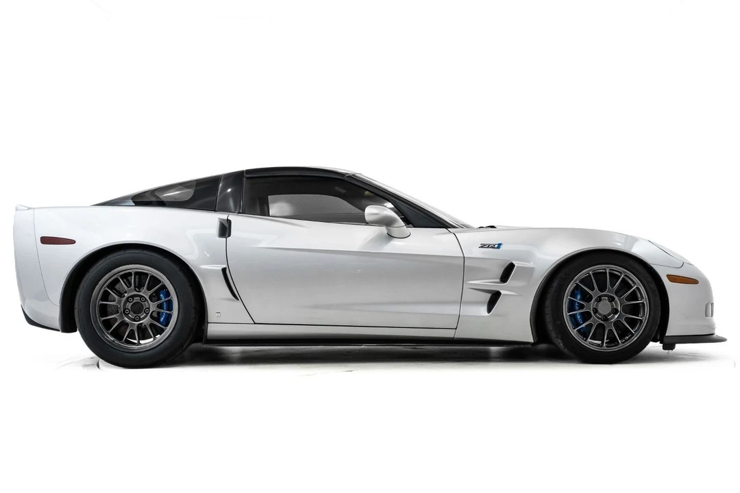 2009 Chevrolet Corvette C6 ZR1 - Image 7 of 31