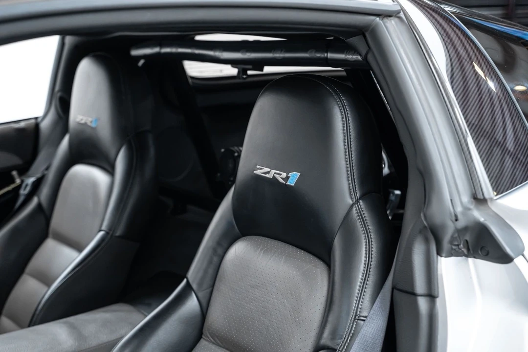 2009 Chevrolet Corvette C6 ZR1 - Image 25 of 31