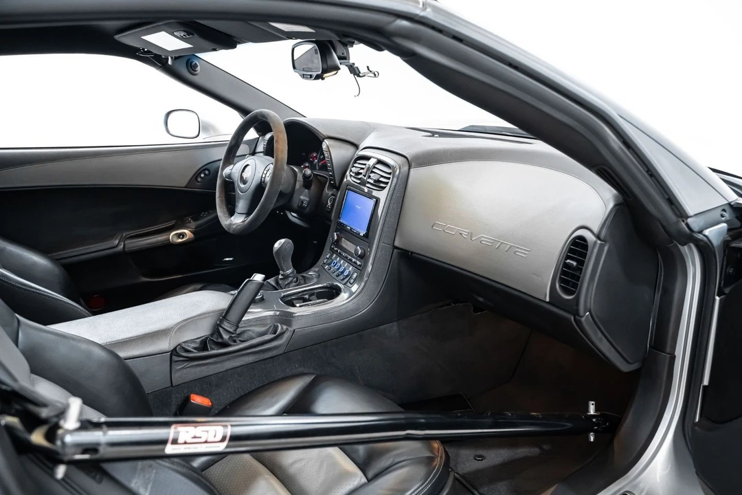 2009 Chevrolet Corvette C6 ZR1 - Image 29 of 31