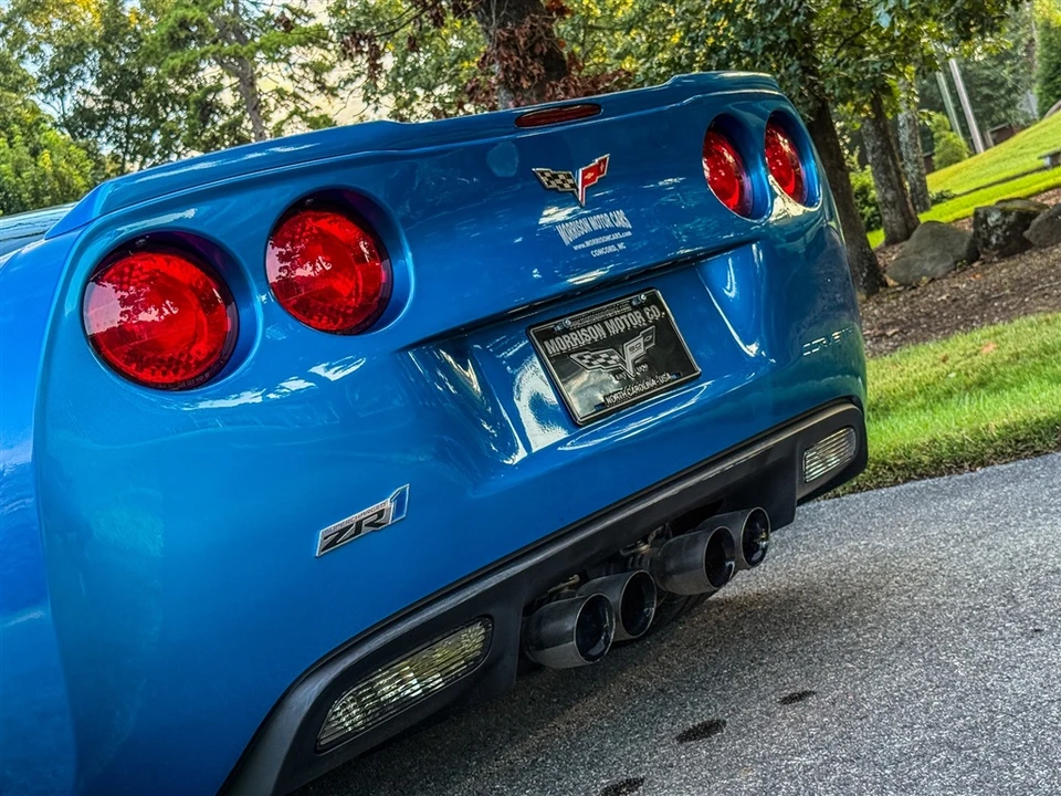 2009 Chevrolet Corvette C6 ZR1 - Image 19 of 23