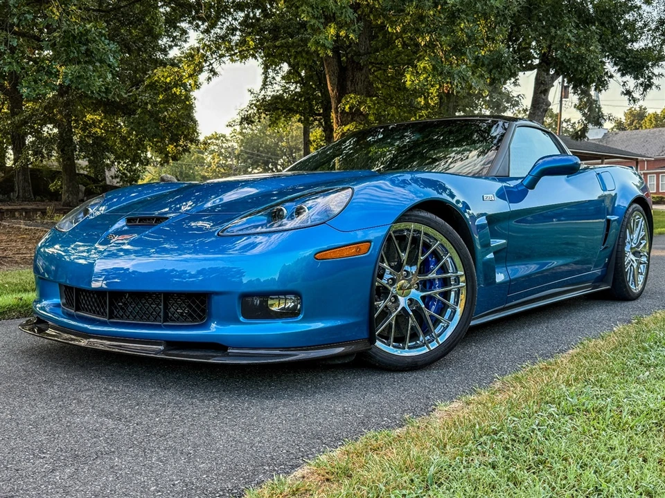 2009 Chevrolet Corvette C6 ZR1 - Image 2 of 23