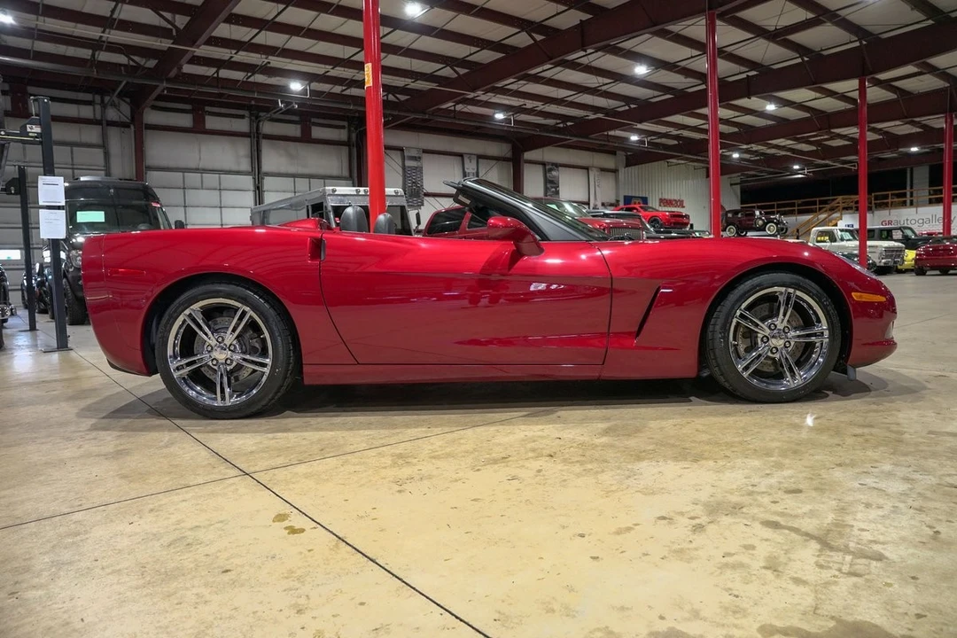 2009 Chevrolet Corvette C6 - Image 10 of 12