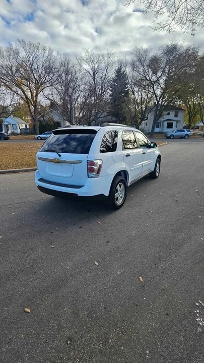 2009 Chevrolet Equinox - Image 4 of 11