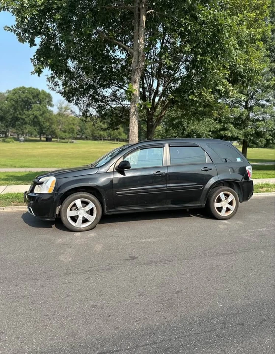 2009 Chevrolet Equinox - Image 2 of 10
