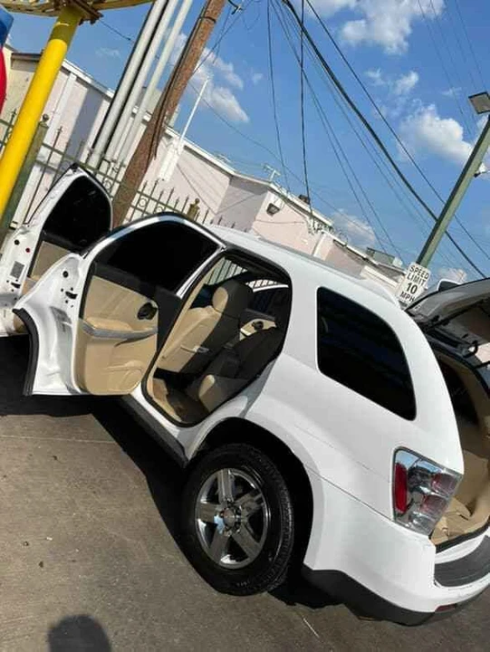 2009 Chevrolet Equinox - Image 3 of 12