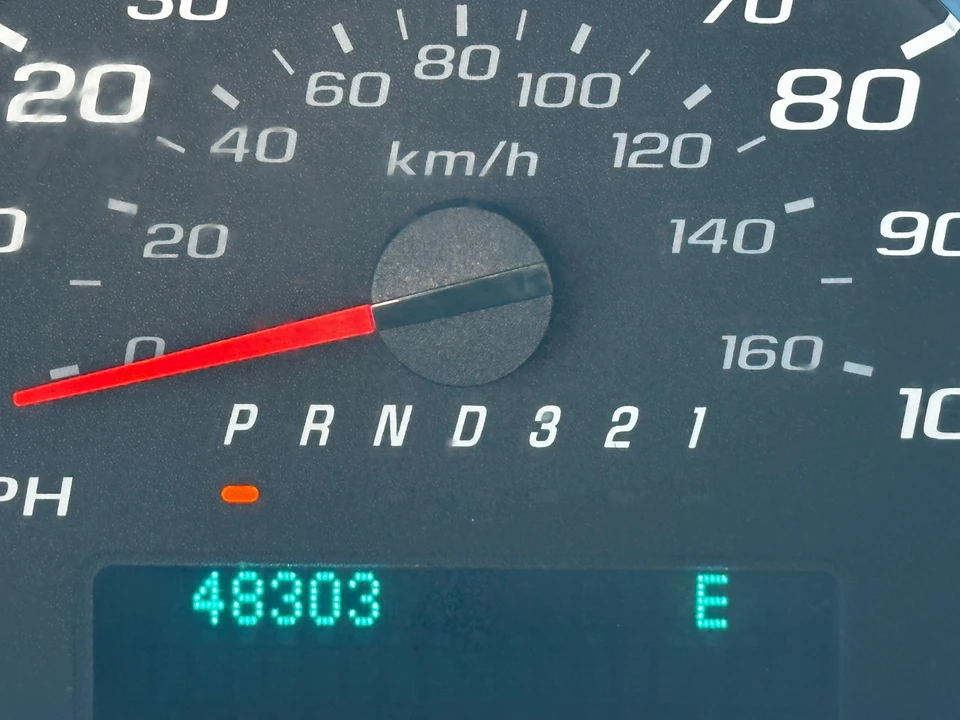 2009 Chevrolet Express - Image 18 of 18