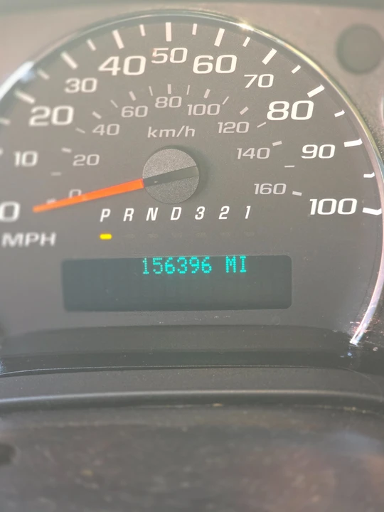 2009 Chevrolet Express - Image 3 of 11
