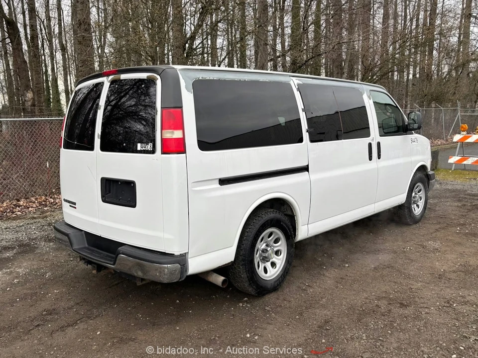 2009 Chevrolet Express - Image 4 of 12