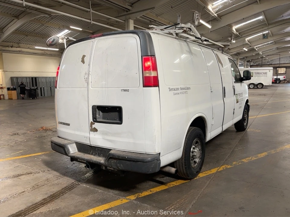 2009 Chevrolet Express - Image 4 of 12