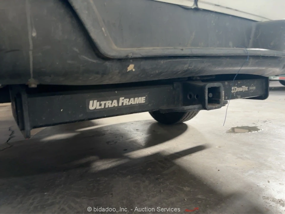 2009 Chevrolet Express - Image 10 of 12