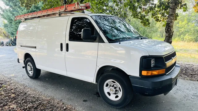 2009 Chevrolet Express G2500