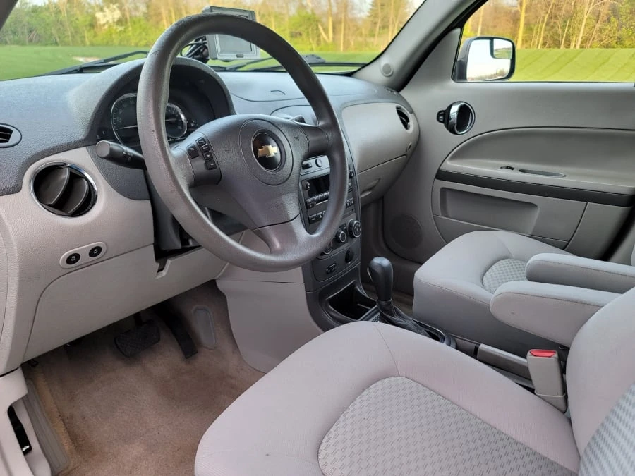 2009 Chevrolet HHR - Image 9 of 23