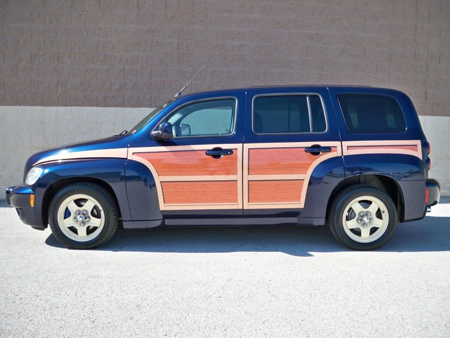 2009 Chevrolet HHR - Image 2 of 8