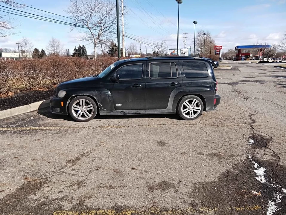2009 Chevrolet HHR - Image 2 of 15