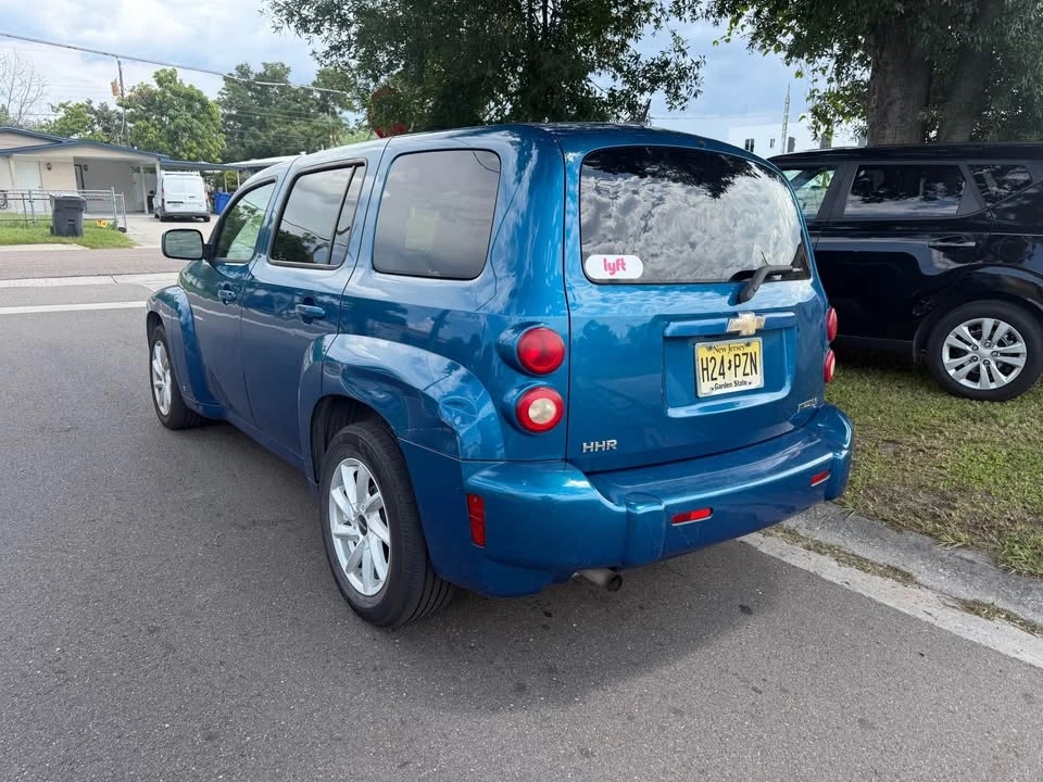 2009 Chevrolet HHR - Image 2 of 19
