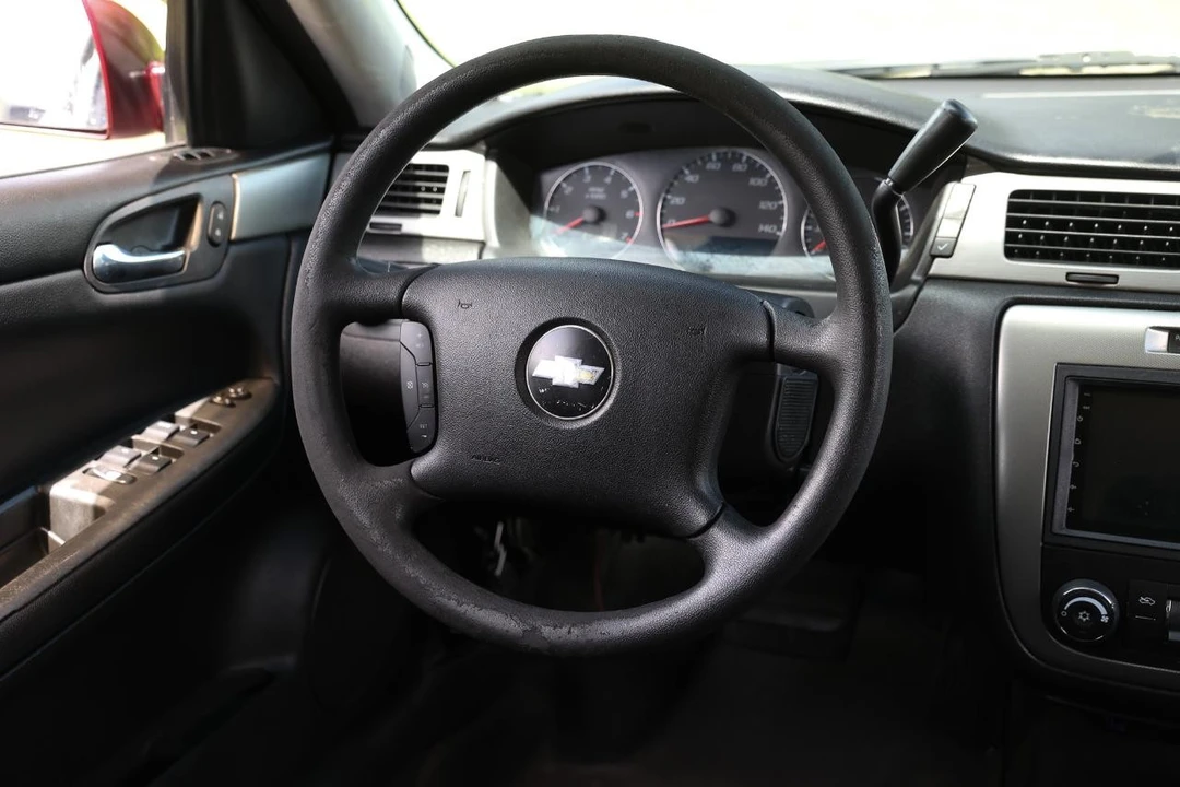 2009 Chevrolet Impala 9th Gen - Image 27 of 31