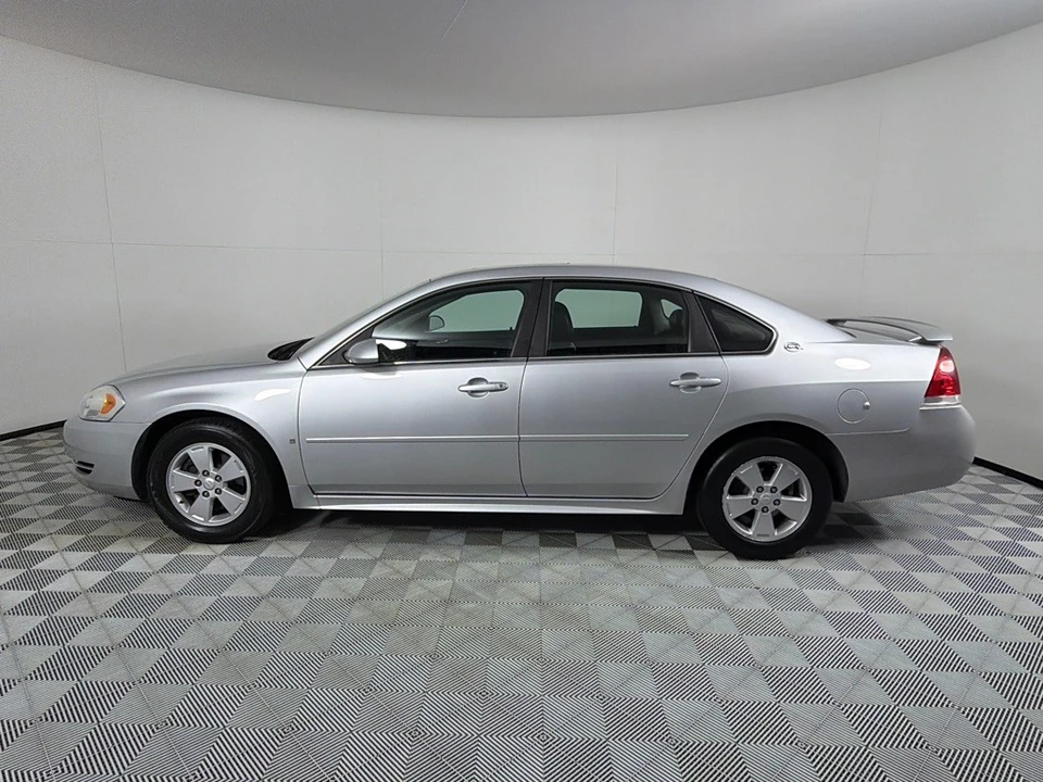 2009 Chevrolet Impala 9th Gen - Image 8 of 26