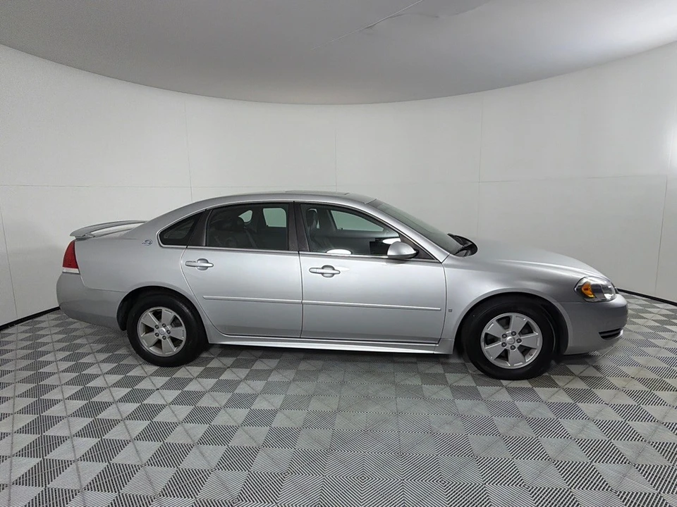 2009 Chevrolet Impala 9th Gen - Image 4 of 26