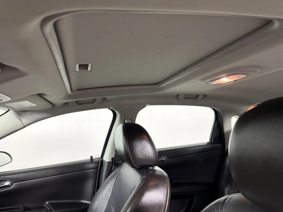 2009 Chevrolet Impala 9th Gen - Image 14 of 26