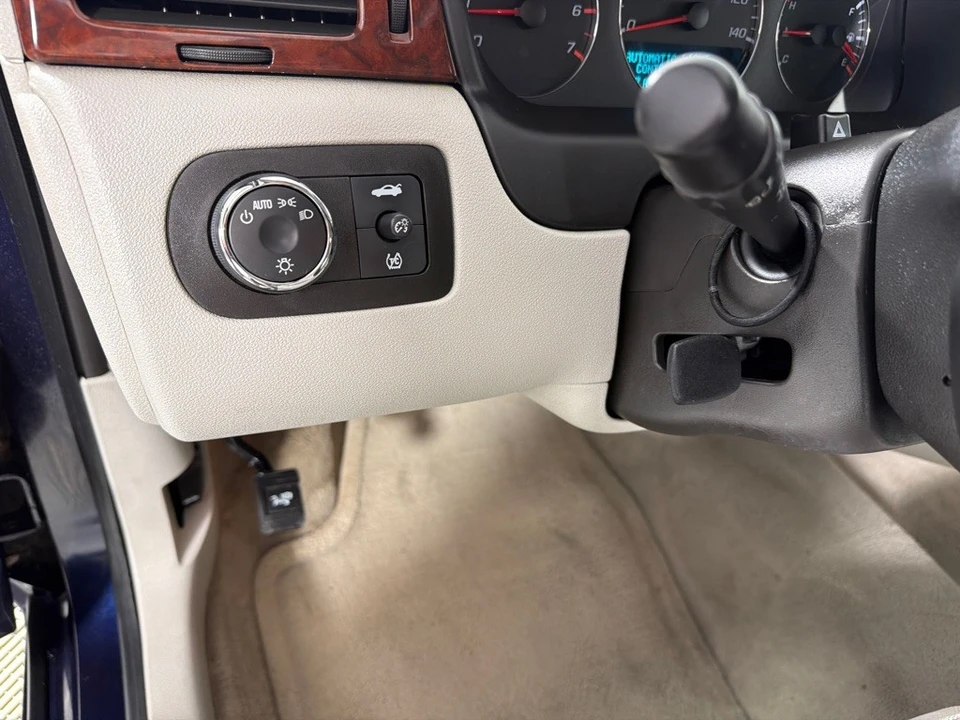 2009 Chevrolet Impala 9th Gen - Image 11 of 21