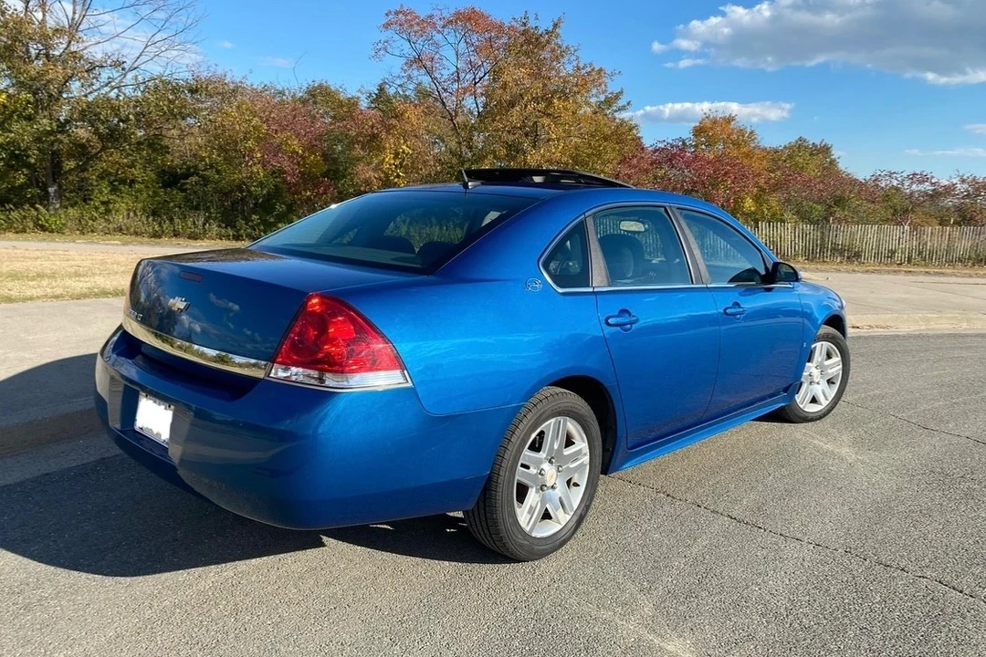 2009 Chevrolet Impala 9th Gen - Image 3 of 21