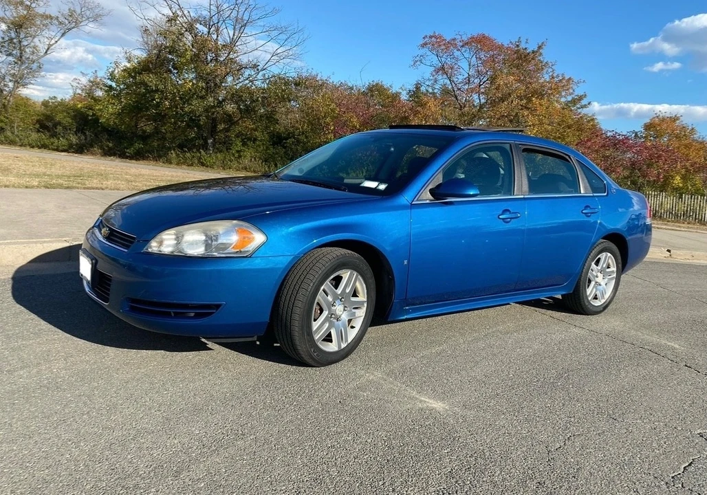 2009 Chevrolet Impala 9th Gen - Image 2 of 21