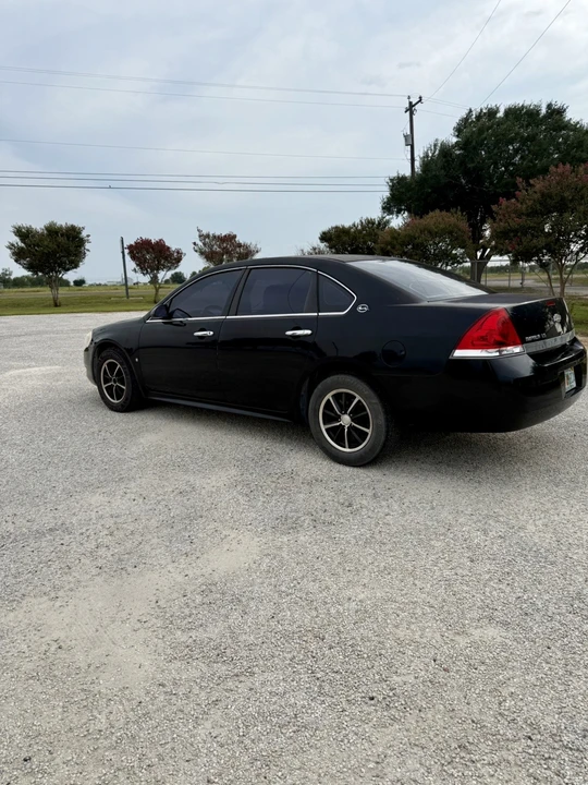2009 Chevrolet Impala 9th Gen - Image 2 of 30