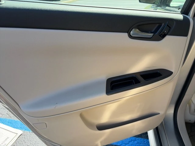 2009 Chevrolet Impala 9th Gen - Image 28 of 31