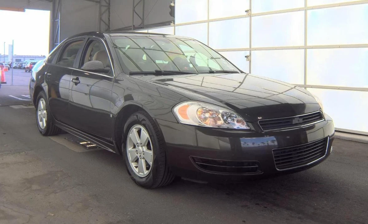 2009 Chevrolet Impala 9th Gen - Image 3 of 13