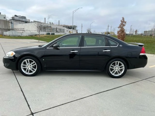 2009 Chevrolet Impala 10th Gen - Image 2 of 21