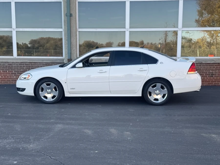 2009 Chevrolet Impala 9th Gen - Image 2 of 10