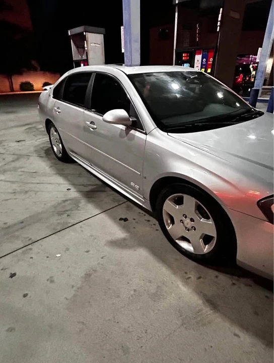 2009 Chevrolet Impala 9th Gen - Image 2 of 12