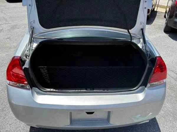 2009 Chevrolet Impala 9th Gen - Image 11 of 16
