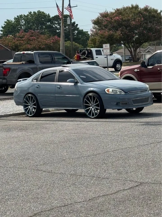 2009 Chevrolet Impala 9th Gen - Image 3 of 4