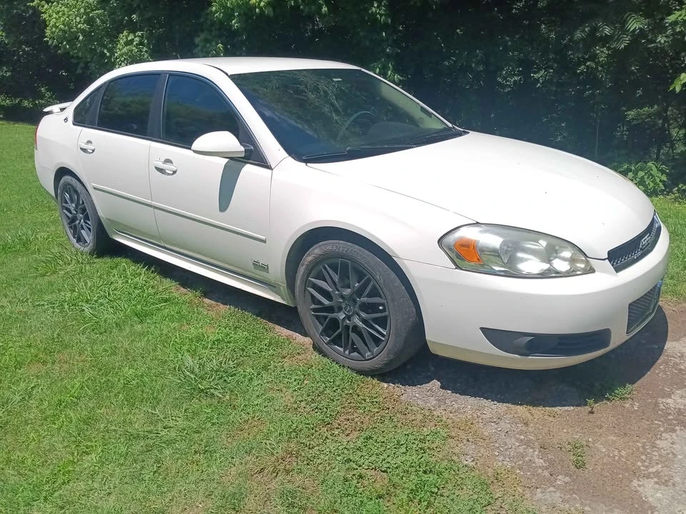 2009 Chevrolet Impala 9th Gen - Image 2 of 9