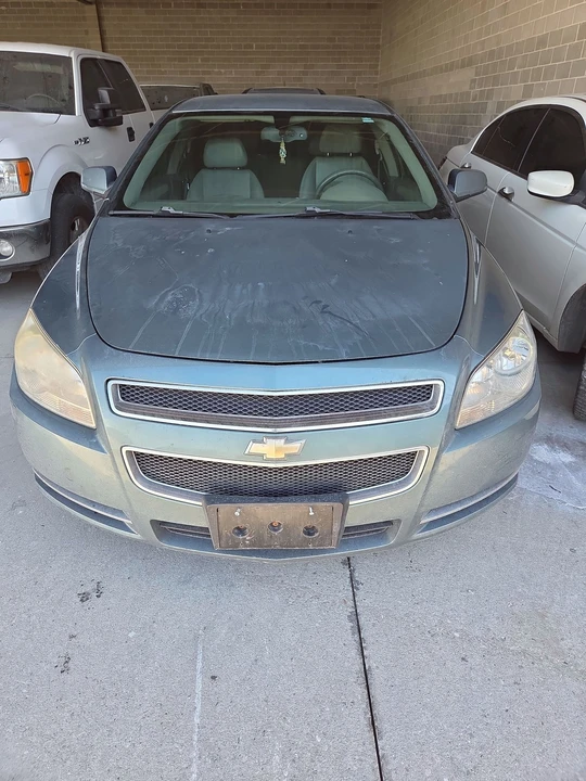 2009 Chevrolet Malibu - Image 2 of 9
