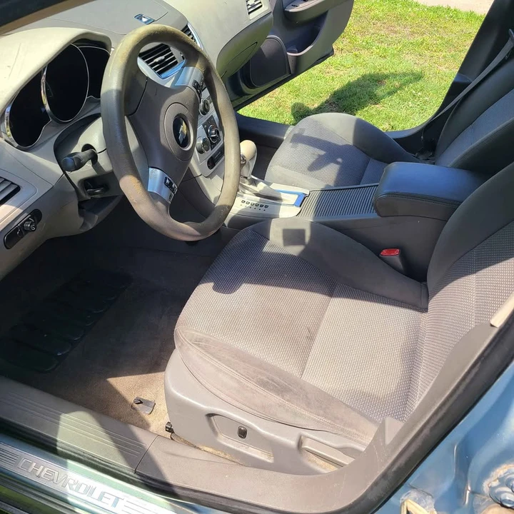 2009 Chevrolet Malibu - Image 10 of 11