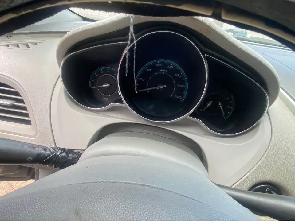 2009 Chevrolet Malibu - Image 3 of 5