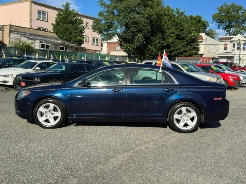 2009 Chevrolet Malibu - Image 8 of 12
