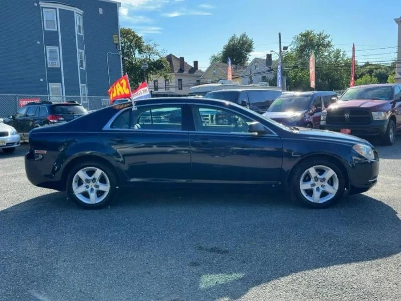 2009 Chevrolet Malibu - Image 7 of 12