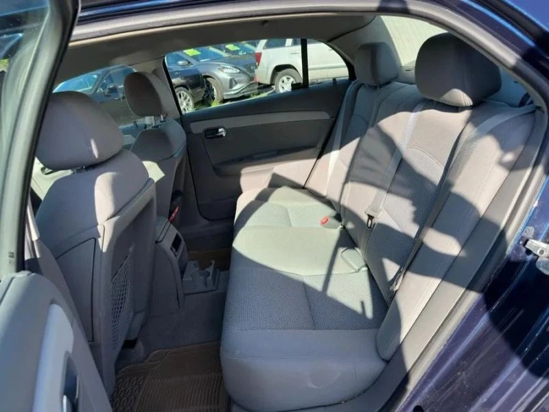 2009 Chevrolet Malibu - Image 11 of 12