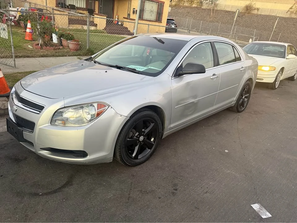 2009 Chevrolet Malibu - Image 3 of 12