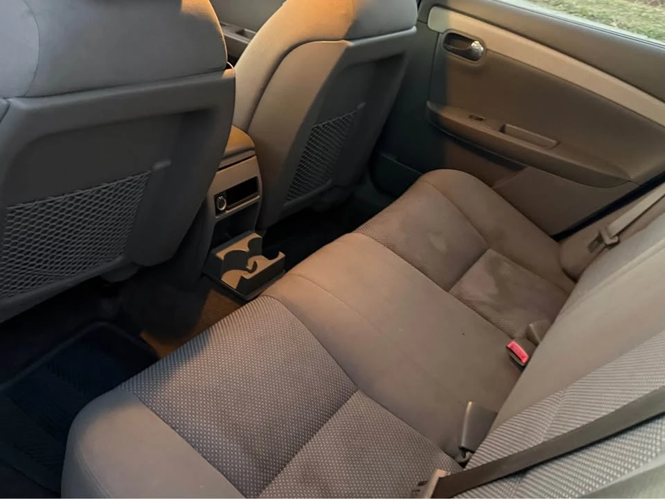 2009 Chevrolet Malibu - Image 10 of 12