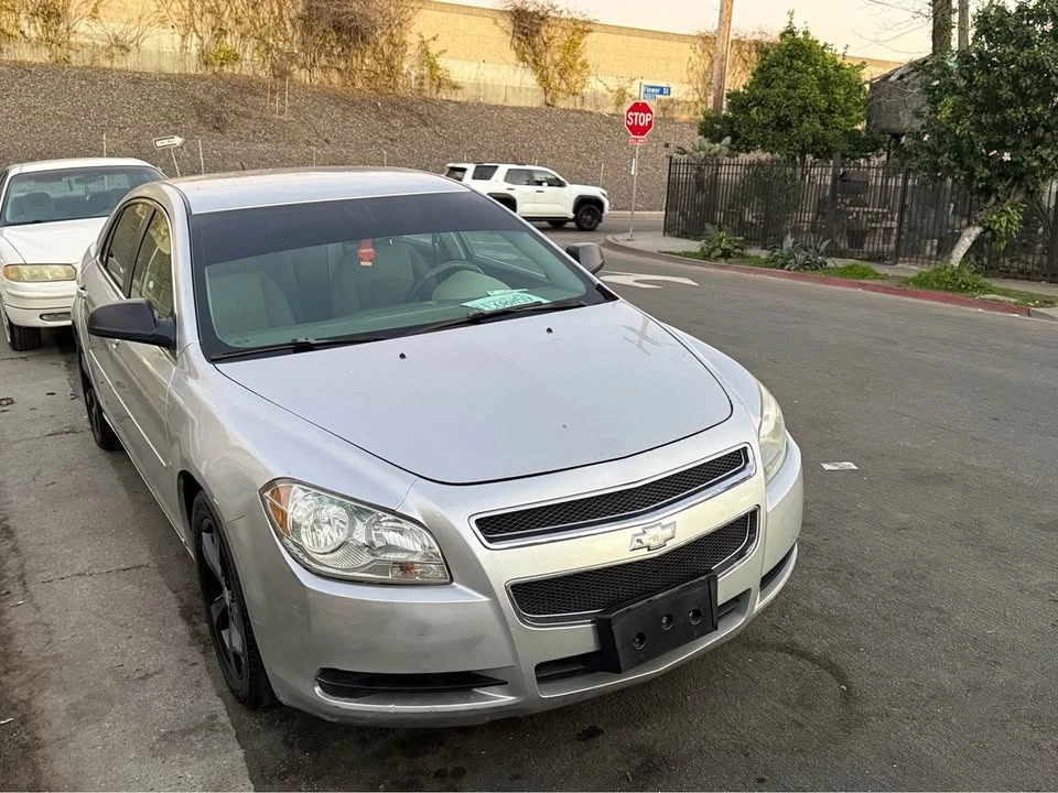 2009 Chevrolet Malibu - Image 9 of 12