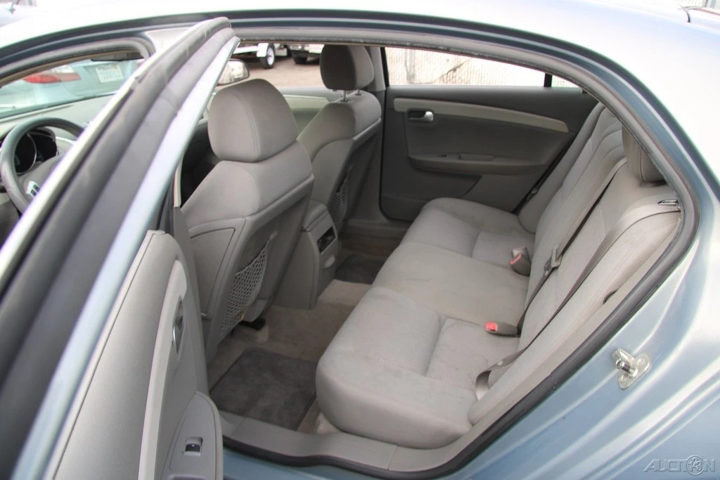 2009 Chevrolet Malibu - Image 19 of 21