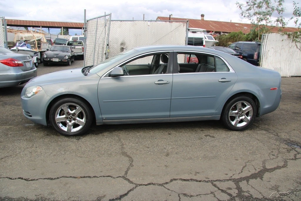 2009 Chevrolet Malibu - Image 3 of 21