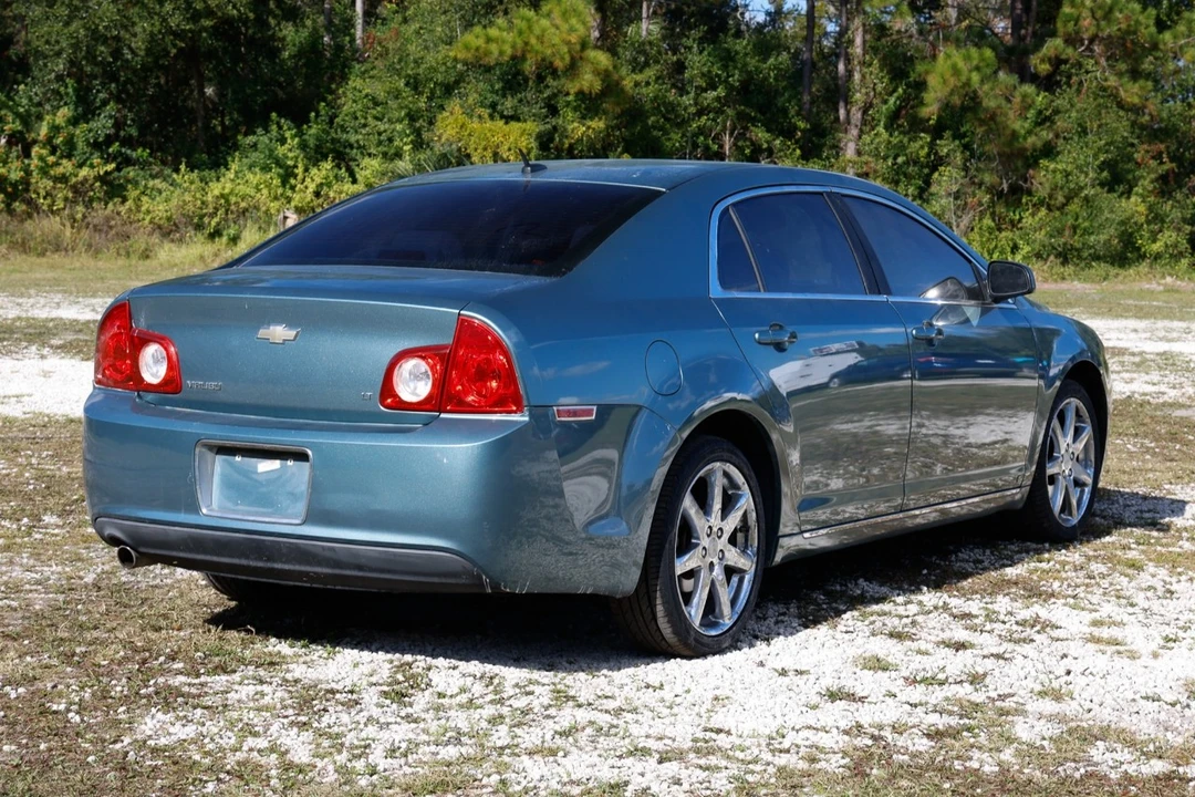 2009 Chevrolet Malibu - Image 11 of 12